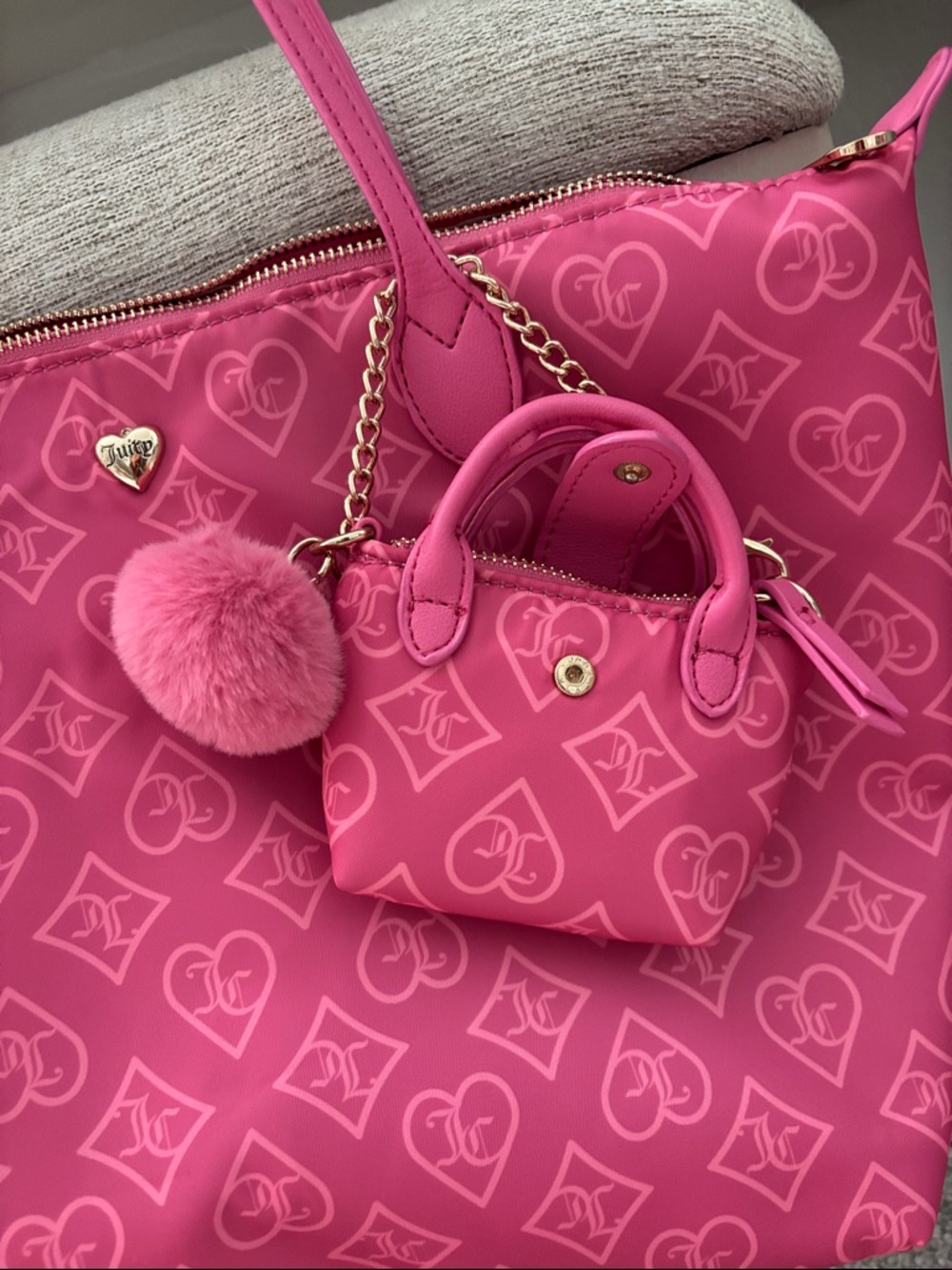 🌸Juicy Couture bag and mini bag - Picture 2 of 5